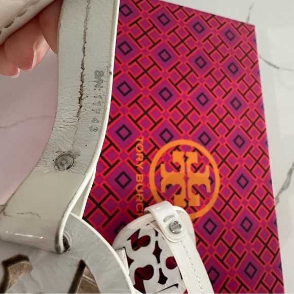 Tory burch Miller patent sandal optic white size 7.5 - Picture 4 of 8